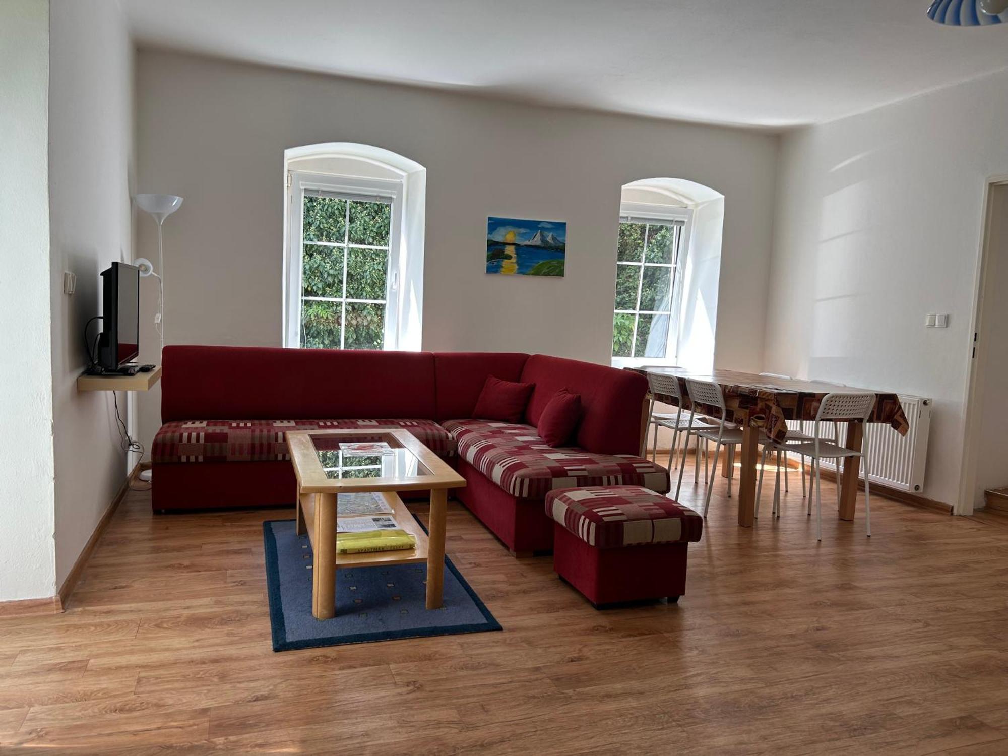 Apartman V Zahradni Прахатице Экстерьер фото